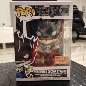 FunkoPop: Venomized Doctor Strange(750) (Glows In The Dark)(Box Lunch Exclusive)
